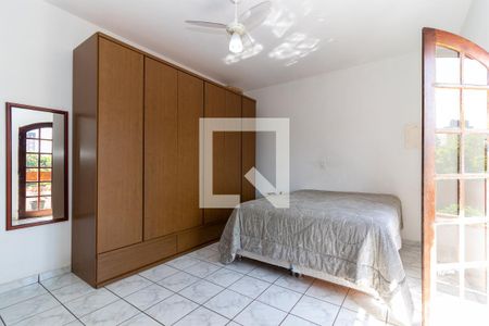 Quarto 1 - Suíte de casa à venda com 5 quartos, 360m² em Itaquera, São Paulo