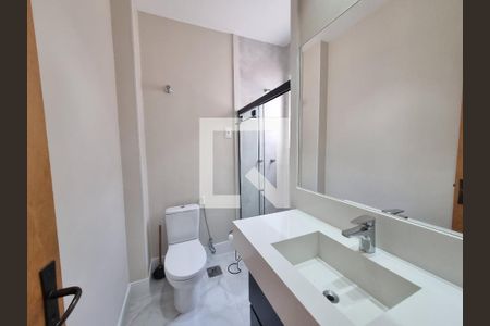 Banheiro de apartamento para alugar com 2 quartos, 70m² em Méier, Rio de Janeiro