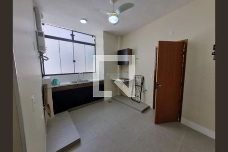 Cozinha de apartamento para alugar com 2 quartos, 70m² em Méier, Rio de Janeiro