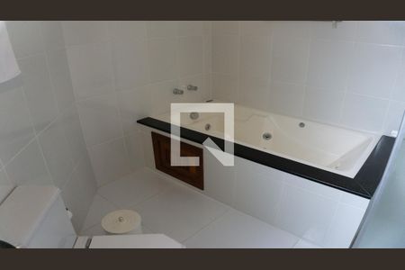 Banheiro de casa à venda com 3 quartos, 284m² em Primavera, Novo Hamburgo