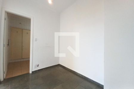 Hall de apartamento para alugar com 3 quartos, 140m² em Cambuí, Campinas