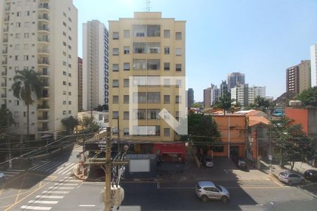 Vista da Sala de apartamento para alugar com 3 quartos, 140m² em Cambuí, Campinas