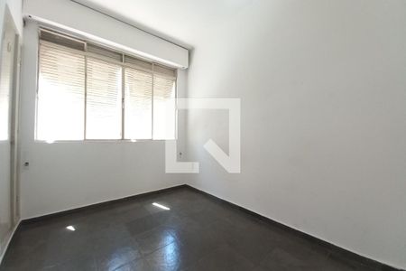 Quarto 1 de apartamento para alugar com 3 quartos, 140m² em Cambuí, Campinas