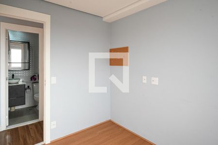 Quarto 1 de apartamento para alugar com 2 quartos, 40m² em Jardim Santa Emília, São Paulo