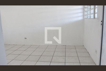 Sala de casa para alugar com 3 quartos, 120m² em Vila Isolina Mazzei, São Paulo