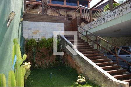 Entrada de casa à venda com 4 quartos, 360m² em Tropical, Contagem