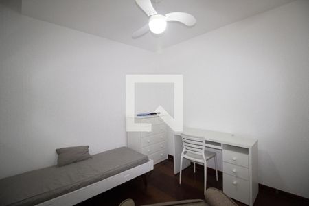 Quarto 1  de apartamento para alugar com 2 quartos, 60m² em Leme, Rio de Janeiro
