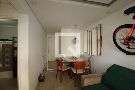 Sala de apartamento à venda com 2 quartos, 45m² em Vila Talarico, São Paulo