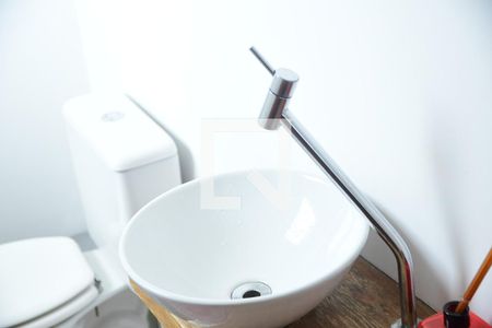 Lavabo de casa de condomínio para alugar com 3 quartos, 300m² em Jardim Torino, Cotia