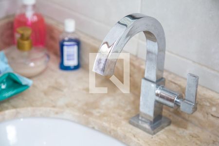 Casa à venda com 450m², 4 quartos e 3 vagas Casa à venda com 450m², 4 quartos e 3 vagasBanheiro de serviço