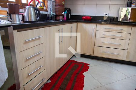 Casa à venda com 450m², 4 quartos e 3 vagas Casa à venda com 450m², 4 quartos e 3 vagasCozinha