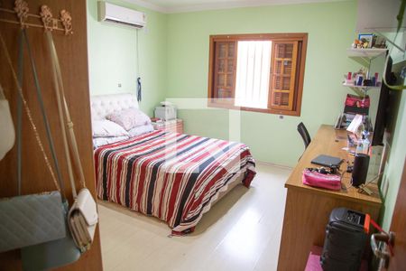 Casa à venda com 450m², 4 quartos e 3 vagas Casa à venda com 450m², 4 quartos e 3 vagasQuarto 2