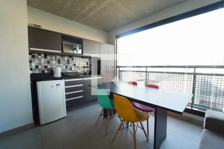 Cozinha de kitnet/studio para alugar com 1 quarto, 30m² em Bom Retiro, São Paulo