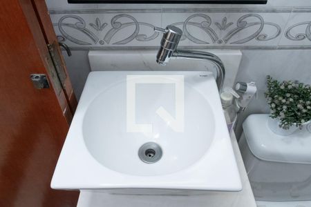 Lavabo de casa à venda com 4 quartos, 220m² em Vila Galvão, Guarulhos