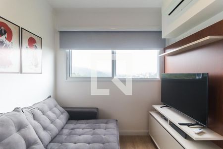 Sala/Quarto de kitnet/studio para alugar com 1 quarto, 26m² em Botujuru, Mogi das Cruzes