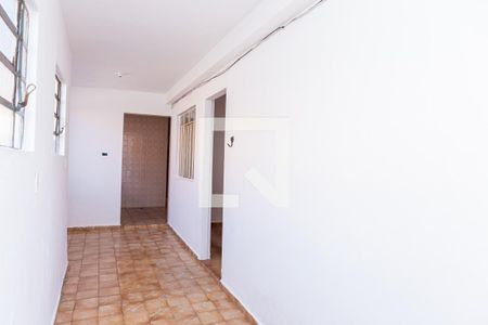 corredor Entrada de casa à venda com 2 quartos, 60m² em Parque Boturussu, São Paulo