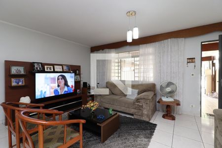 Sala de estar de casa à venda com 3 quartos, 110m² em Imirim, São Paulo