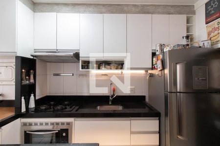 Cozinha de apartamento para alugar com 2 quartos, 54m² em Vila Miriam, Guarulhos