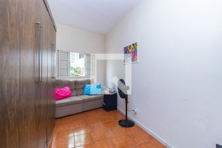 Quarto 2 de casa à venda com 3 quartos, 399m² em Concórdia, Belo Horizonte