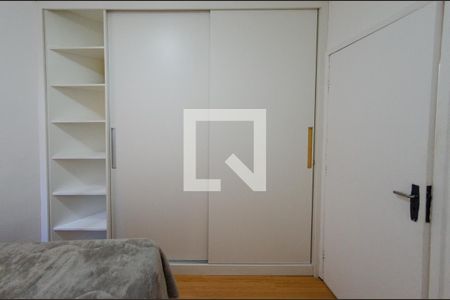 Quarto 2 de apartamento para alugar com 3 quartos, 65m² em Gutierrez, Belo Horizonte