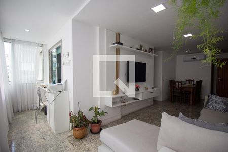 Sala de apartamento para alugar com 3 quartos, 82m² em Recreio dos Bandeirantes, Rio de Janeiro