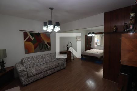 Sala de TV de casa à venda com 3 quartos, 186m² em Vila Gomes Cardim, São Paulo