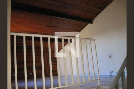 Casa à venda com 3 quartos, 180m² em Vila Scarpelli, Santo André