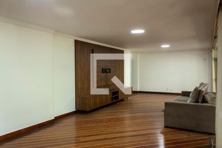 Sala de apartamento para alugar com 4 quartos, 260m² em Barra da Tijuca, Rio de Janeiro