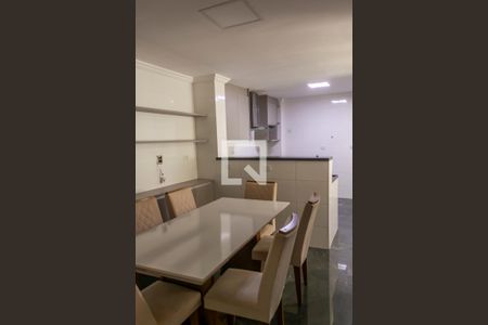 Apartamento para alugar com 260m², 4 quartos e 2 vagas Apartamento para alugar com 260m², 4 quartos e 2 vagasCopa