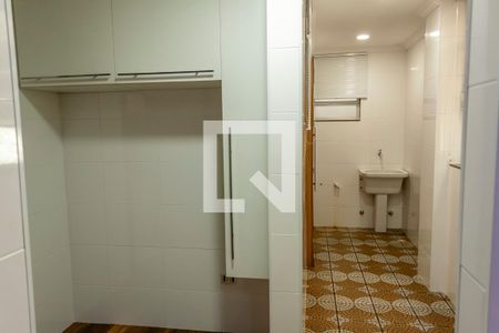 Apartamento para alugar com 260m², 4 quartos e 2 vagas Apartamento para alugar com 260m², 4 quartos e 2 vagasÁrea de Serviço