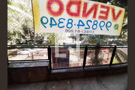 Apartamento para alugar com 260m², 4 quartos e 2 vagas Apartamento para alugar com 260m², 4 quartos e 2 vagasPlaquinha