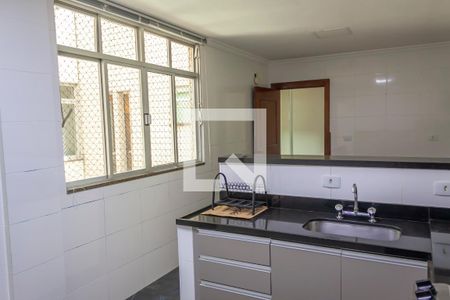 Apartamento para alugar com 260m², 4 quartos e 2 vagas Apartamento para alugar com 260m², 4 quartos e 2 vagasCozinha