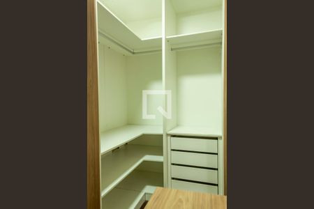 Apartamento para alugar com 260m², 4 quartos e 2 vagas Apartamento para alugar com 260m², 4 quartos e 2 vagasEscritorio