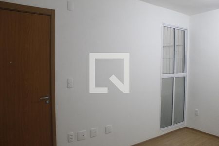 Sala de apartamento para alugar com 2 quartos, 40m² em Jansen, Gravataí