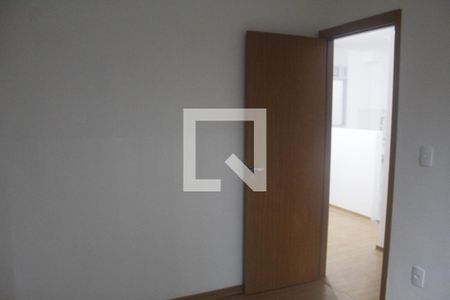 Quarto 1 de apartamento para alugar com 2 quartos, 40m² em Jansen, Gravataí