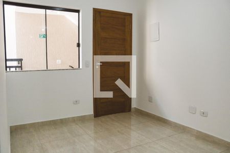 Sala/Cozinha de casa de condomínio à venda com 2 quartos, 40m² em Vila Santa Terezinha (zona Norte), São Paulo
