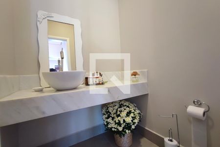 Lavabo de casa de condomínio para alugar com 3 quartos, 210m² em Swiss Park, Campinas