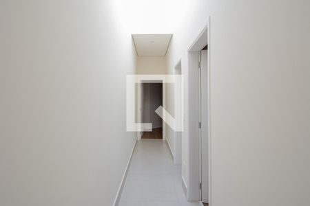 Corredor Quartos  de casa de condomínio à venda com 4 quartos, 200m² em Swiss Park, Campinas