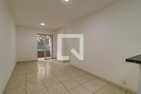 Sala de apartamento à venda com 3 quartos, 79m² em Paraíso do Morumbi, São Paulo