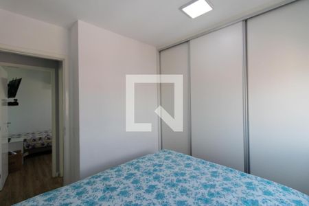 Quarto 1 de apartamento para alugar com 2 quartos, 47m² em Parque Vitória, São Paulo