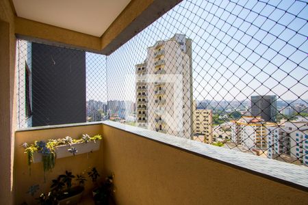 Varanda da sala de apartamento para alugar com 3 quartos, 120m² em Vila Bastos, Santo André