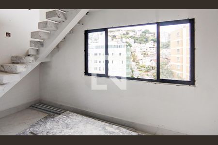 Sala de apartamento à venda com 3 quartos, 140m² em Santa Efigênia, Belo Horizonte