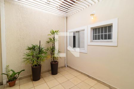 Área de luz de casa à venda com 4 quartos, 250m² em Jardim Magnólia, Campinas