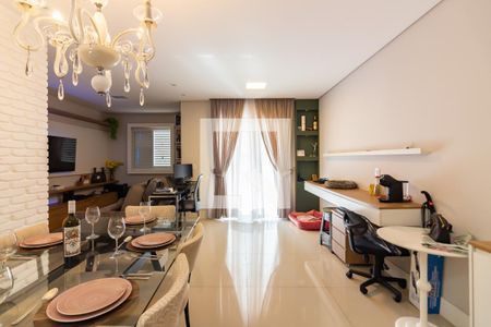 Sala  de apartamento à venda com 2 quartos, 74m² em Umuarama, Osasco