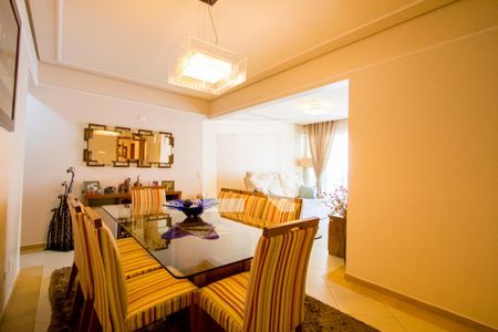 Sala de apartamento à venda com 3 quartos, 112m² em Vila Assunção, Santo André