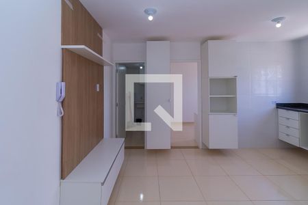 Sala de apartamento para alugar com 2 quartos, 42m² em Vila Bela, São Paulo