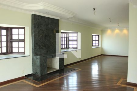 Sala 1 de casa à venda com 5 quartos, 500m² em Rio Pequeno, São Paulo