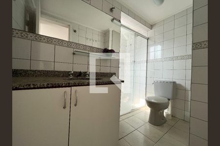 Banheiro  de apartamento para alugar com 1 quarto, 42m² em Vila Clementino, São Paulo
