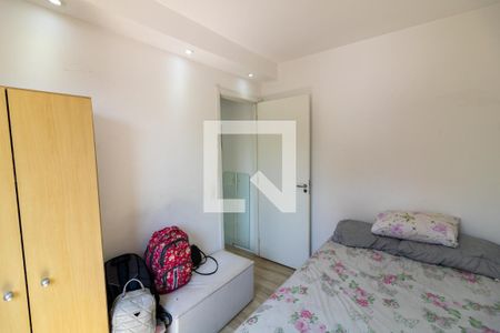 Quarto 1 de apartamento para alugar com 2 quartos, 42m² em Jardim Novo Taboão, São Paulo