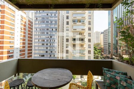 Sala - Varanda de apartamento à venda com 2 quartos, 85m² em Jardim Paulista, São Paulo